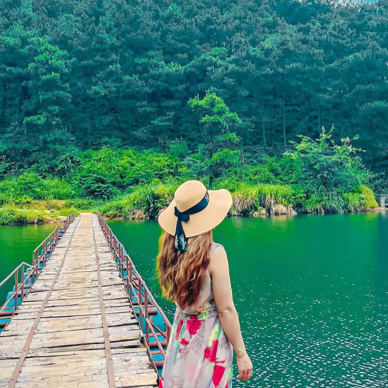 Hồ Bản Chang