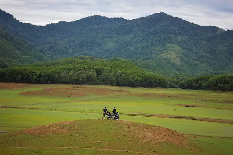 Những Trải Nghiệm "Chữa Lành" Tại Hồ Hòa Trung