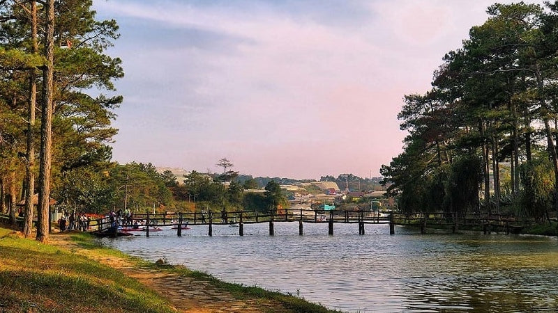 Hồ Than Thở Đà Lạt