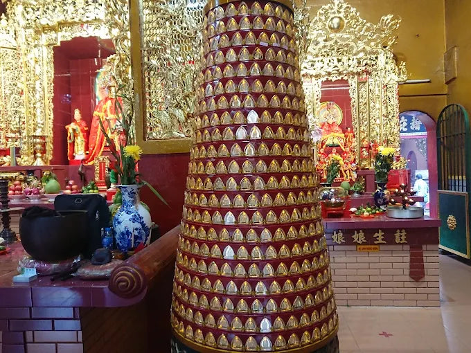 Hội quán Ôn Lăng có gần các điểm du lịch nào khác không?