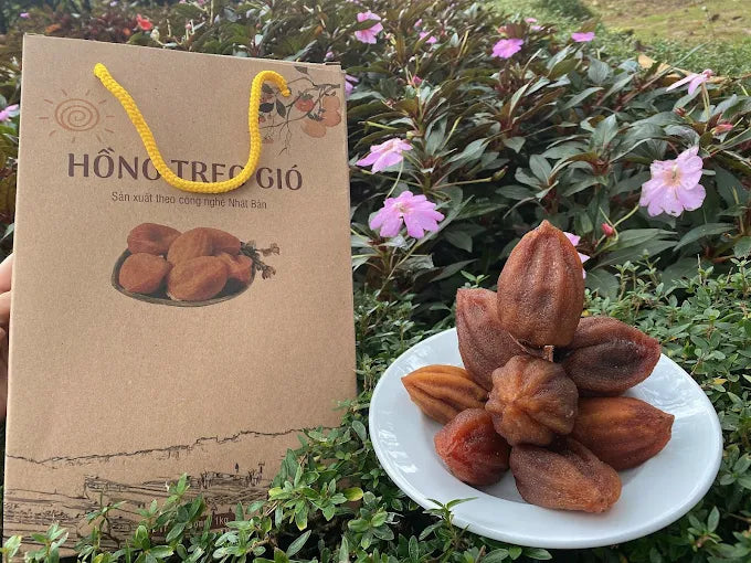 Khám Phá Quy Trình Treo Gió Chuẩn Nhật Và Hương Vị Ngọt Mật Độc Bản