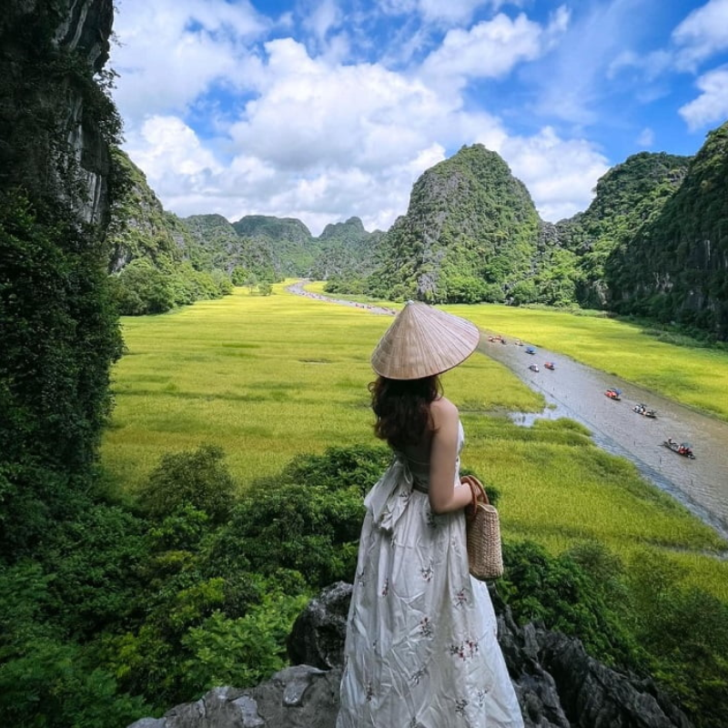 Tam Cốc – Bích Động