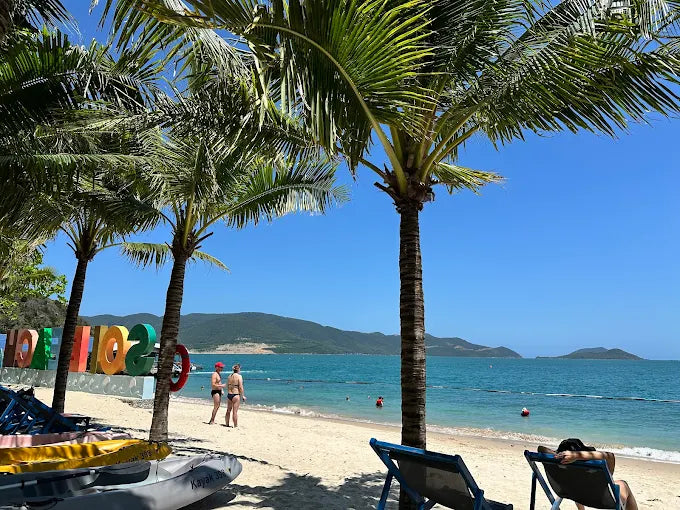 Mùa nào đi Hòn Sỏi là đẹp nhất?