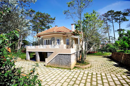 Khu Nghỉ Dưỡng Biệt Thự Cổ Đà Lạt Cadasa