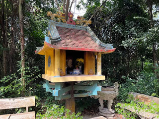 Khu tưởng niệm Bác sĩ Alexandre Yersin (Suối Dầu) có thu vé tham quan không?