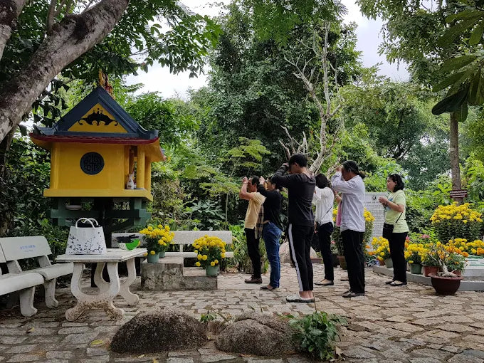 Tình Huống Du Lịch Thực Tế Trên Hành Trình Di Sản