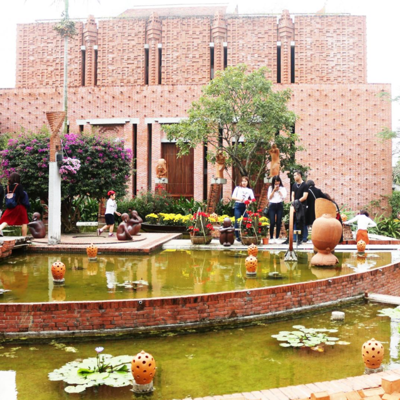 Kinh Nghiệm Khi Tham Quan Làng Gốm Thanh Hà
