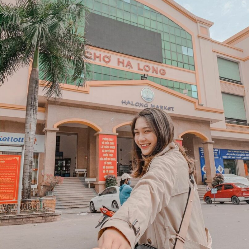 Kinh Nghiệm Khi Tham Quan Chợ Đêm Hạ Long - "Bí Kíp" Để Chuyến Đi Trọn Vẹn