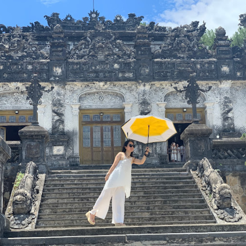 Kinh Nghiệm Khi Tham Quan Lăng Khải Định
