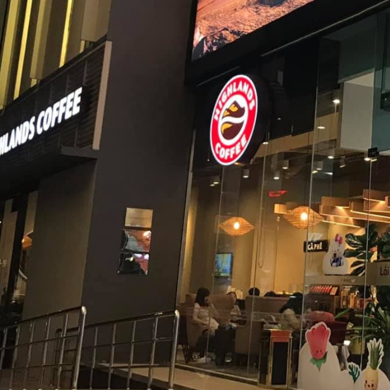 Kinh Nghiệm Khi Tham Quan Vincom Plaza Skylake Phạm Hùng