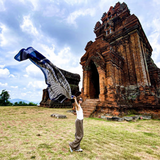 Lịch sử Tháp Chàm Bánh Ít
