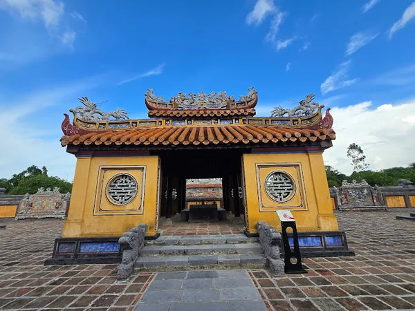 Lăng Dục Đức (An Lăng): Vẻ Đẹp Bình Yên Giữa Chốn Hoàng Cung