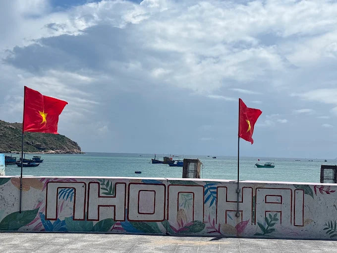 Làng chài Nhơn Hải