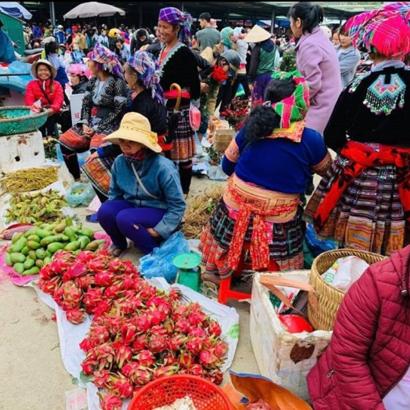 Local Trips.ORG: Đồng Hành Cùng Bạn Khám Phá Chợ phiên San Thàng
