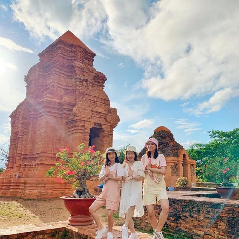 Local Trips .ORG Chuyên Cung Cấp Thông Tin Tìm Kiếm, Địa Điểm Tham Quan Tại Tháp Poshanư
