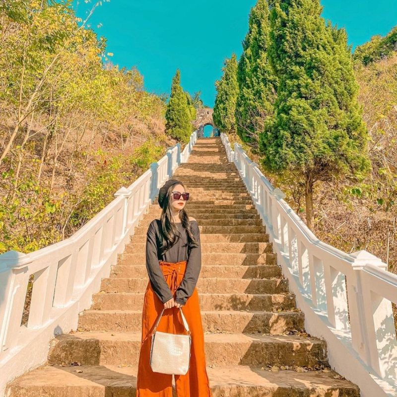 Local Trips .ORG Chuyên Cung Cấp Thông Tin Tìm Kiếm, Địa Điểm Tham Quan Tại Núi Tô Thị