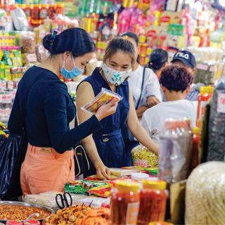 Local Trips .ORG Chuyên Cung Cấp Thông Tin Tìm Kiếm, Địa Điểm Tham Quan Tại Chợ Đông Ba
