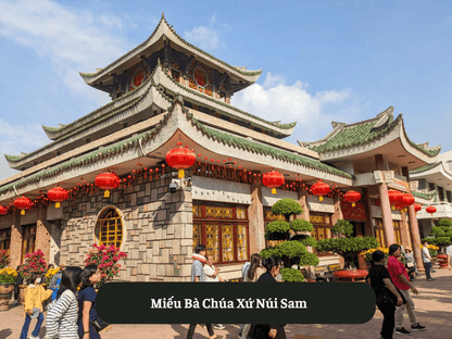  Miếu Bà Chúa Xứ Núi Sam