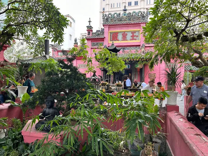 Miếu Bà Thiên Hậu - Hội Quán Tuệ Thành