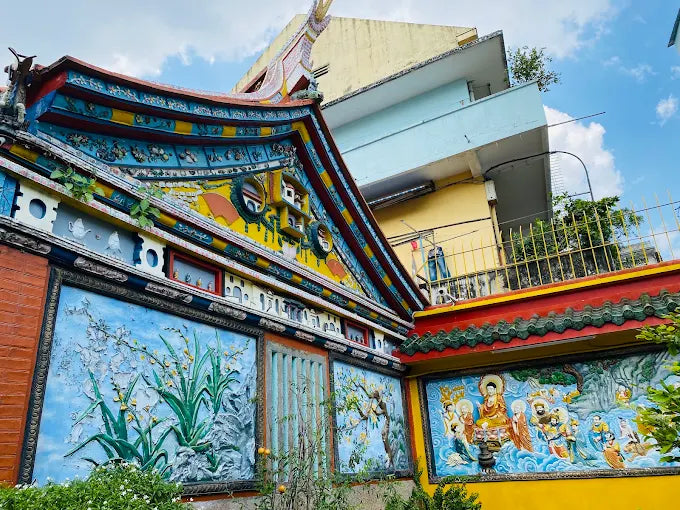 Miếu Bà Thiên Hậu - Hội Quán Tuệ Thành