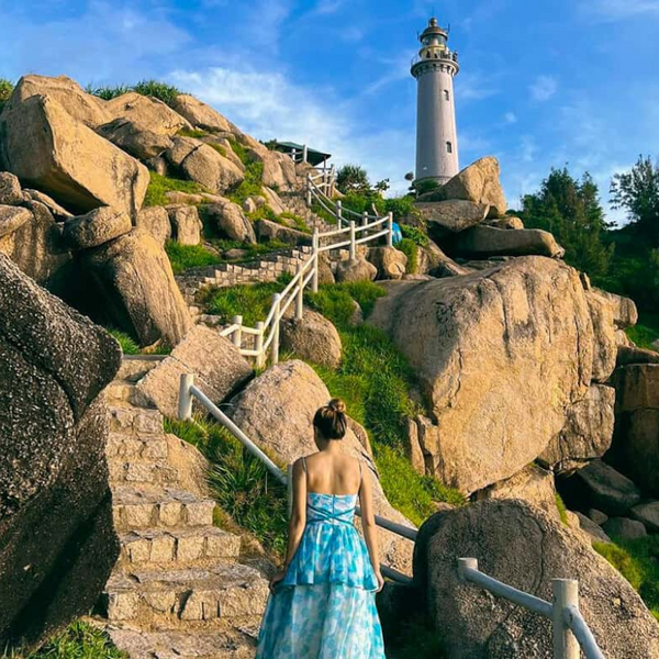 Mũi Điện – Hải Đăng Đại Lãnh