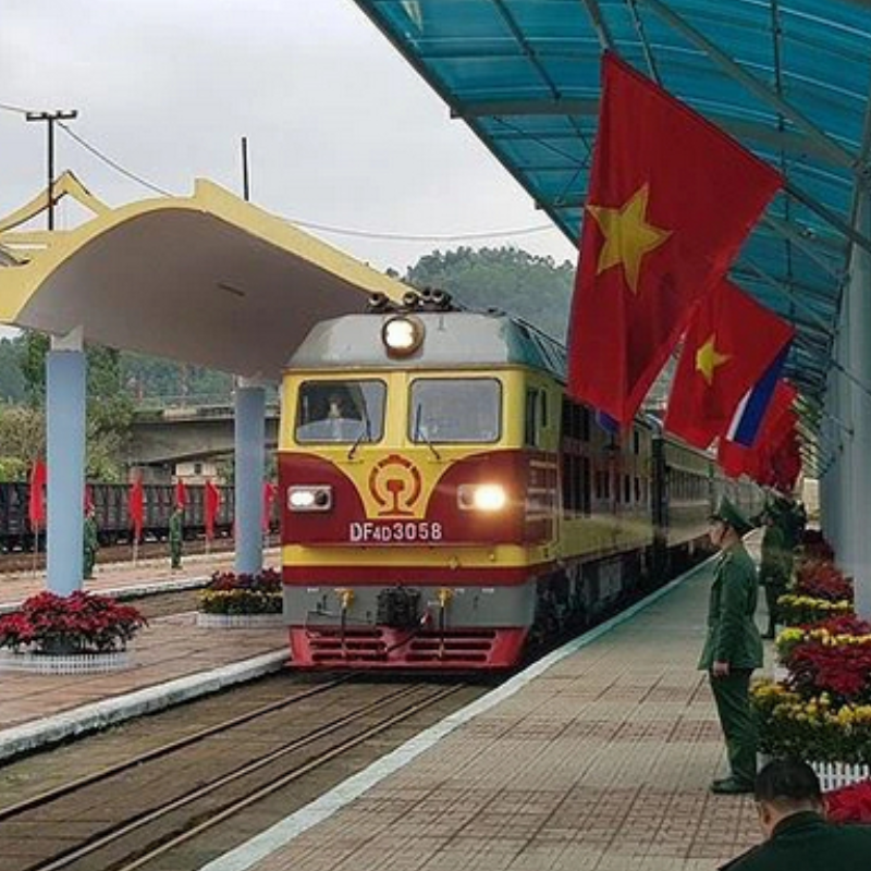 Những Ai Thường Đến Ga Đồng Đăng Để Làm Gì?
