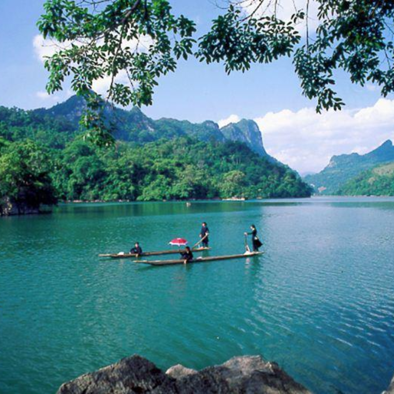 Ai Đến Hồ Ba Bể và Để Làm Gì?: Chân Dung Du Khách