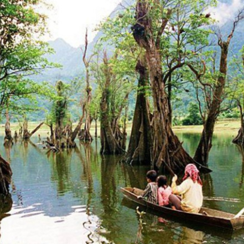 Noong Lake