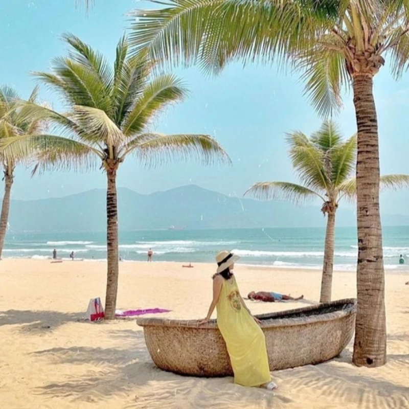 Những Ai Thường Đến Biển An Bàng Để Làm Gì?
