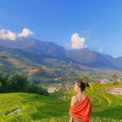 Những Ai Thường Đến Thung Lũng Mường Hoa Để Làm Gì?
