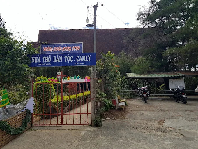Khám Phá Nhà Thờ Giáo Xứ Cam Ly Đà Lạt: Kiệt Tác Kiến Trúc Sơn Cước Đậm Bản Sắc Tây Nguyên