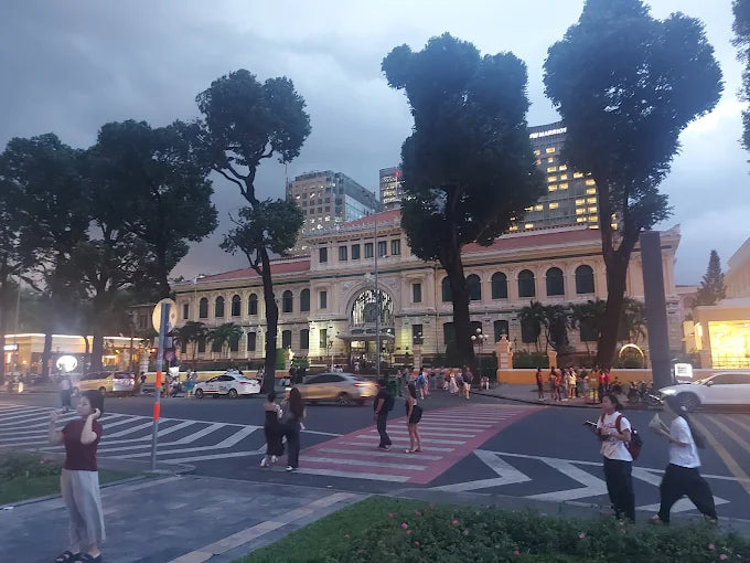 Nhà thờ Đức Bà Sài Gòn