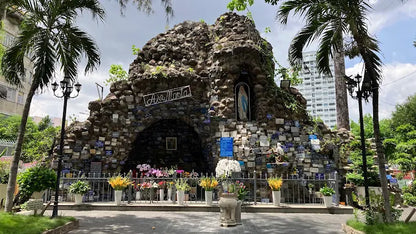 Nhà thờ Huyện Sỹ (Nhà thờ Chợ Đũi) TPHCM