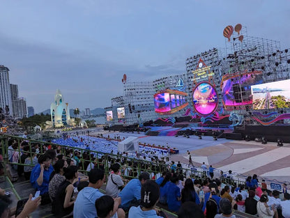 Quảng trường 2 tháng 4 Nha Trang