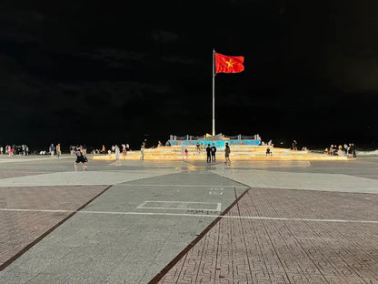 Hướng dẫn viên du lịch của Localtrips.ORG có hỗ trợ chụp ảnh cho khách không?