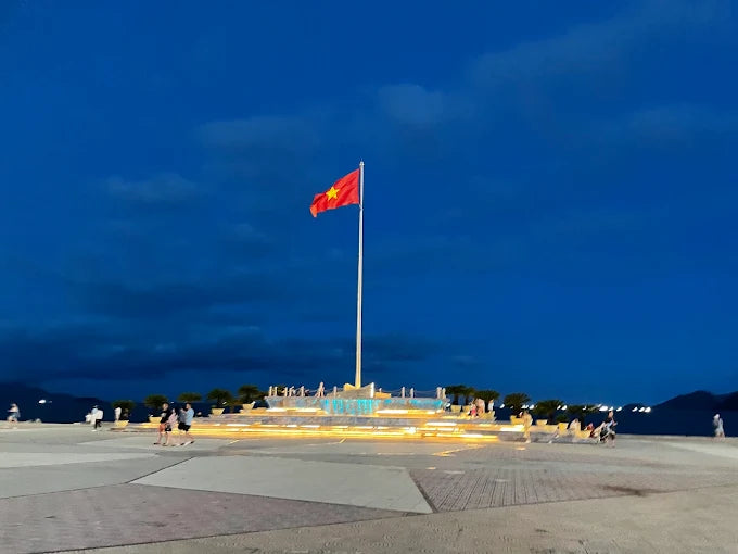 2/4 Square Nha Trang