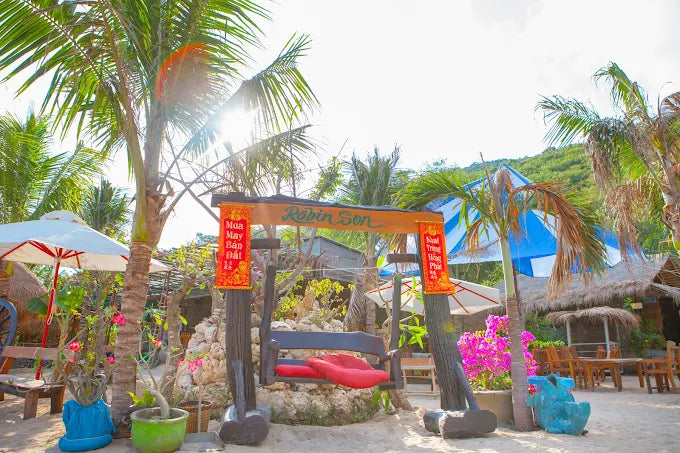 Robinson Beach Nha Trang: Thiên Đường "Đảo Hoang" Cho Tín Đồ Xê Dịch