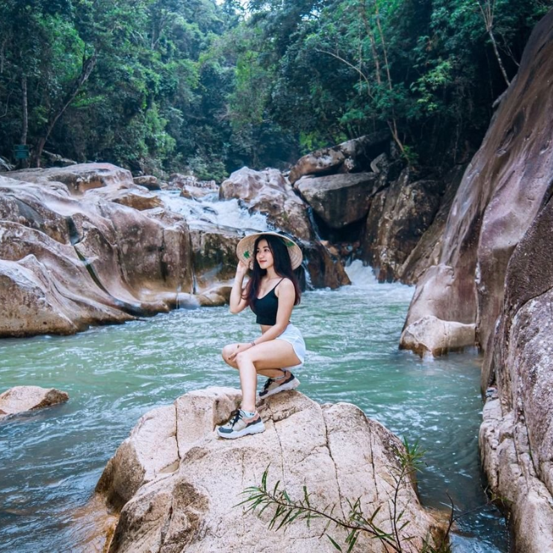 Suối Ba Hồ