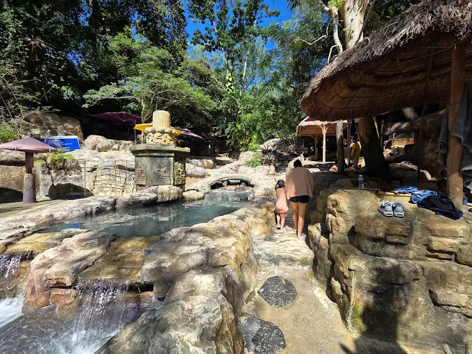 Điều Gì Tạo Nên Thương Hiệu Tháp Bà Hot Springs Nổi Tiếng Bậc Nhất