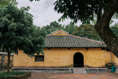 2. Tại sao gọi là lăng mộ "tình cảm gia đình"?