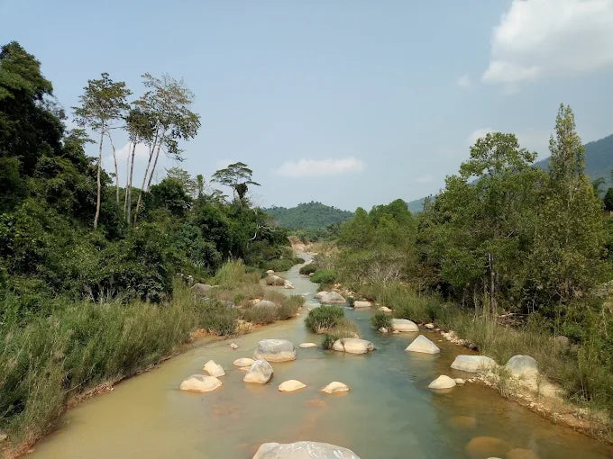 Yang Bay Waterfall