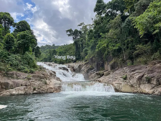 Bảng Giá Vé Tham Quan Và Các Gói Dịch Vụ Tại Thác Yang Bay