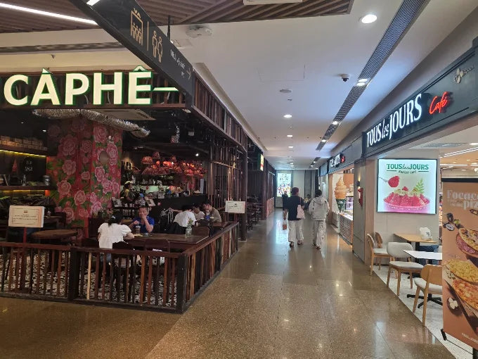 Thiên đường mua sắm tại Vincom Center Đồng Khởi: Từ Local Trips