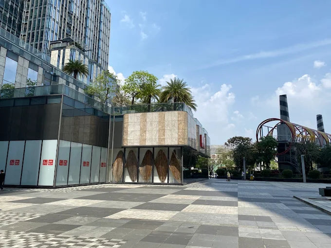 Vincom Center Landmark 81 là gì? Tổng quan từ góc nhìn Local Trips