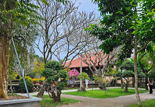 3. Tên gọi "Thập Tháp" có nghĩa là gì?