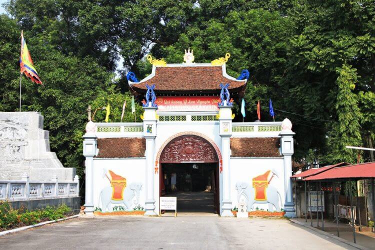 Gia Lam, Hanoi Travel