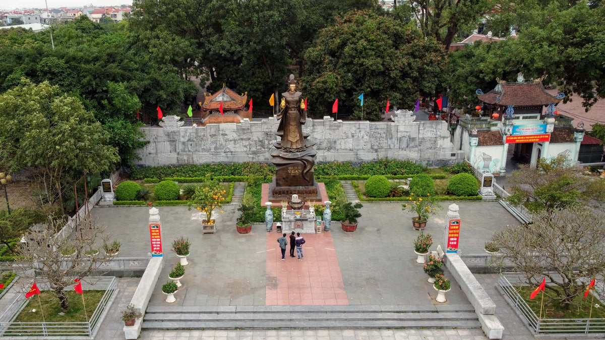 Gia Lam, Hanoi Travel