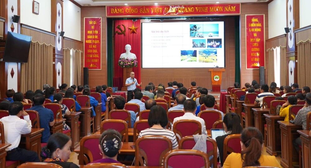 Travel Quốc Oai, Hanoi
