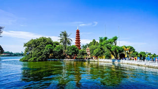 Traveling to Tay Ho (West Lake), Hanoi