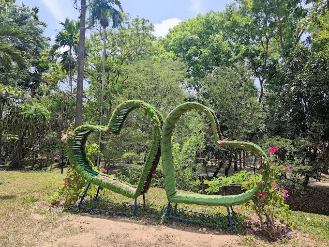 Khu du lịch sinh thái Hầm Hô